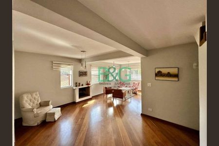 17_photo/94cfaa1949.2866b196c2edf31d-ATLAS-3d7d6e3d-59d5-44e9-a8b2-7a97ee5848d2.jpg de casa de condomínio para alugar com 5 quartos, 650m² em Parque Dom Henrique, Cotia