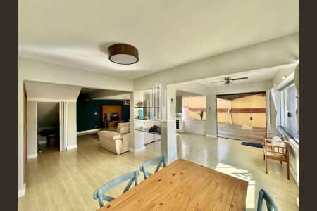 61_photo/94cfaa1967.c54d8ccd00eda198-ATLAS-dbb8ef5e-06dd-4a30-8b4b-2ce19cec3b5a.jpg de casa à venda com 5 quartos, 650m² em Parque Dom Henrique, Cotia