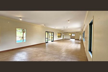 3_photo/94cfaa19bf.49c40a4e0c1b1036-ATLAS-5aa12a0f-e416-4e0b-b405-755537c3eefc.jpg de casa de condomínio à venda com 3 quartos, 440m² em Parque Dom Henrique, Cotia