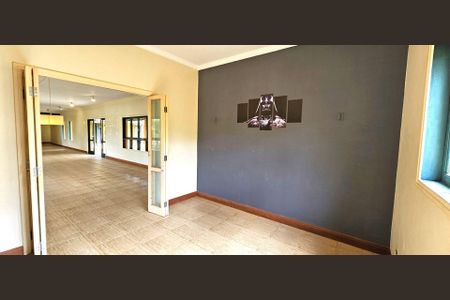 12_photo/94cfaa19bf.49c40a4e0c1b1036-ATLAS-df5b3716-bddd-4b60-8260-eed5ca3f2538.jpg de casa de condomínio à venda com 3 quartos, 440m² em Parque Dom Henrique, Cotia