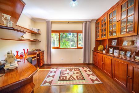 10_photo/94cfaa1a01.7921032f84b277b6-ATLAS-909e1edd-d9ad-4a4e-96b9-bdca87a6e401.jpg de casa à venda com 3 quartos, 332m² em Parque Dom Henrique, Cotia