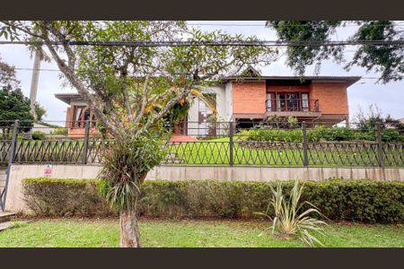 4_photo/94cfaa1a17.f4a5c666155909d5-ATLAS-86b1a8e4-515f-4e79-93e6-aa478e49e8a8.jpg de casa à venda com 4 quartos, 950m² em Parque Dom Henrique, Cotia