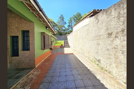 2_photo/94cfaa1a45.10655cb5bd00a8f7-ATLAS-58af9b00-a771-4dc7-ad72-e4fec402c76a.jpg de casa à venda com 4 quartos, 212m² em Jardim Belizário, Cotia