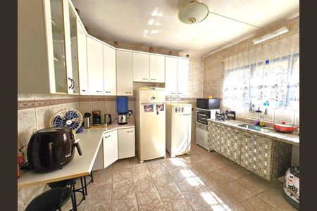 1_photo/94cfaa1a45.10655cb5bd00a8f7-ATLAS-7b105edc-f9bd-4b41-b29b-1bcfff0ff1b7.jpg de casa à venda com 4 quartos, 212m² em Jardim Belizário, Cotia