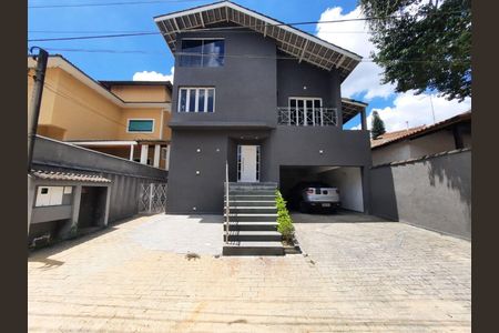 7_photo/94cfaa1aaf.f14d7a494a64fc38-ATLAS-29963db2-8482-48c4-b64a-e938c7d669ba.jpg de casa de condomínio à venda com 3 quartos, 432m² em Parque Paulistano, Cotia