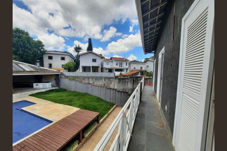 1_photo/94cfaa1aaf.f14d7a494a64fc38-ATLAS-7b9adb68-0c75-46df-b9c1-a6dc07495d39.jpg de casa de condomínio à venda com 3 quartos, 432m² em Parque Paulistano, Cotia