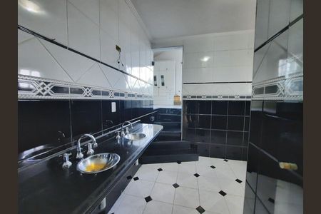 6_photo/94cfaa1aaf.f14d7a494a64fc38-ATLAS-a4c8572b-7b76-422d-a9e2-01a2b2e1ec69.jpg de casa de condomínio à venda com 3 quartos, 432m² em Parque Paulistano, Cotia