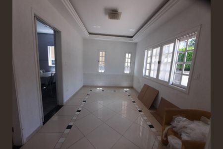 4_photo/94cfaa1aaf.f14d7a494a64fc38-ATLAS-efa1684c-cf27-4dca-abb9-ea55527864f2.jpg de casa de condomínio à venda com 3 quartos, 432m² em Parque Paulistano, Cotia