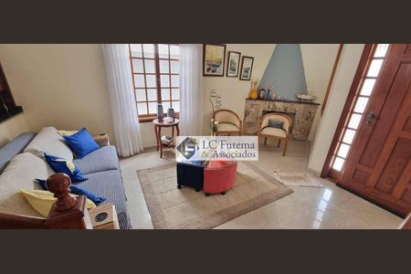 5_photo/94cfaa1ad3.34beb6889ad9cd13-ATLAS-4174eab9-0e48-441b-b5ff-340f59b517b1.jpg de casa à venda com 3 quartos, 273m² em Jardim Belizário, Cotia