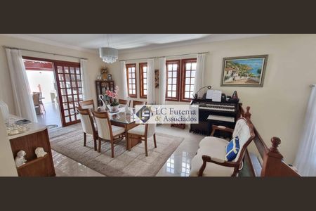 3_photo/94cfaa1ad3.34beb6889ad9cd13-ATLAS-9c54a24f-a590-4b3b-abf5-623fe9bd125f.jpg de casa à venda com 3 quartos, 273m² em Jardim Belizário, Cotia