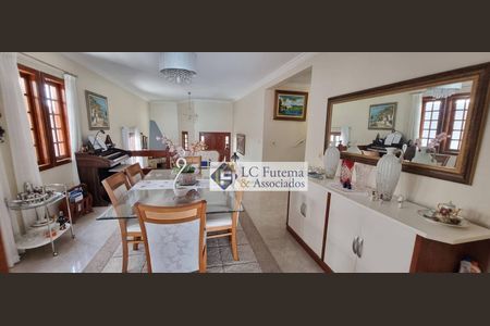 8_photo/94cfaa1ad3.34beb6889ad9cd13-ATLAS-ef01d63b-5e7b-42f7-99f6-e14470c9b3ba.jpg de casa à venda com 3 quartos, 273m² em Jardim Belizário, Cotia