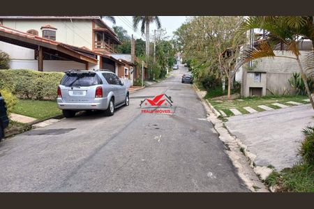 6_photo/94cfaa1add.719fbdc320448c84-ATLAS-a6411301-14c5-43c9-b169-9d8e37a72015.jpg de casa à venda com 3 quartos, 230m² em Jardim Belizário, Cotia