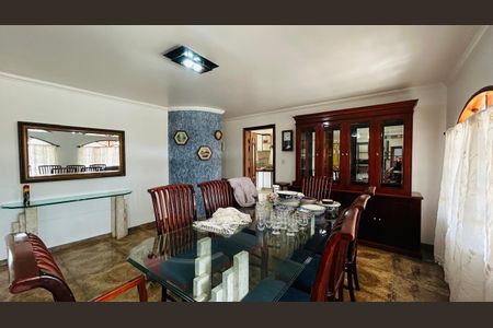 7_photo/94cfaa1b9f.85bd9762b735a316-ATLAS-64429b44-1586-4e3d-854a-b877d2c46ae3.jpg de casa de condomínio à venda com 3 quartos, 388m² em Jardim Belizário, Cotia