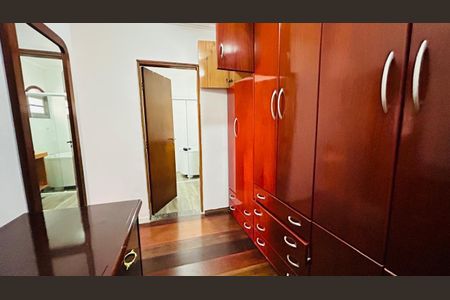 51_photo/94cfaa1b9f.85bd9762b735a316-ATLAS-8d5ec0fb-bc94-4956-b645-c60bb6d852d7.jpg de casa de condomínio à venda com 3 quartos, 388m² em Jardim Belizário, Cotia