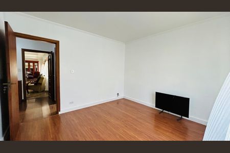 43_photo/94cfaa1b9f.85bd9762b735a316-ATLAS-9a1ffa8d-7f99-4212-a917-1a47f3f68bf8.jpg de casa de condomínio à venda com 3 quartos, 388m² em Jardim Belizário, Cotia