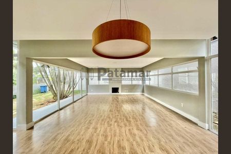 10_photo/94cfaa1baf.826aa08d214c4ef3-ATLAS-35ae9931-1ea9-4ef9-81ef-a42bc39bdbce.jpg de casa de condomínio à venda com 4 quartos, 401m² em Jardim Belizário, Cotia