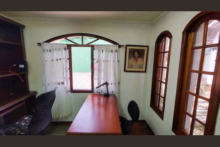 2_photo/94cfaa1bd1.9f441d782ce8d5b6-ATLAS-505d66ce-16fe-435f-a97f-8d073a96233f.jpg de casa de condomínio à venda com 3 quartos, 370m² em Parque Dom Henrique, Cotia