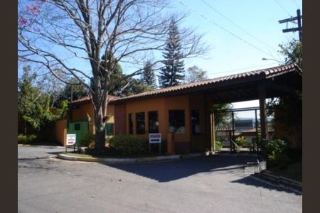 9_photo/94cfaa1bd1.9f441d782ce8d5b6-ATLAS-9e4c2675-dbaa-4e41-a819-826b4c1cea84.jpg de casa de condomínio à venda com 3 quartos, 370m² em Parque Dom Henrique, Cotia