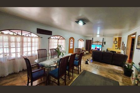 11_photo/94cfaa1bd1.9f441d782ce8d5b6-ATLAS-f9fb8dfa-2ee5-4f9d-badb-c3c5ef48d5d3.jpg de casa de condomínio à venda com 3 quartos, 370m² em Parque Dom Henrique, Cotia