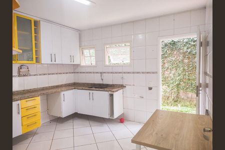 4_photo/94cfaa1bf9.9b0e853e47463488-ATLAS-88027dcf-b703-4541-b55d-e6bec54e7d8a.jpg de casa de condomínio à venda com 3 quartos, 170m² em Parque Sao Paulo, Cotia