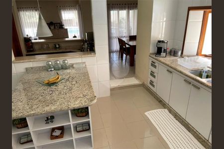 32_photo/94cfaa1dcb.e8818d4a5c5dde9d-ATLAS-b035c11c-b69c-4cc0-8bb6-1ef11e771eb3.jpg de casa à venda com 4 quartos, 600m² em Parque Dom Henrique, Cotia