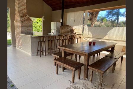 10_photo/94cfaa1dd5.9665d2d3394c0b83-ATLAS-98e3aee5-f90a-4e51-be06-5e16b5fabd5d.jpg de casa à venda com 4 quartos, 557m² em Parque Dom Henrique, Cotia