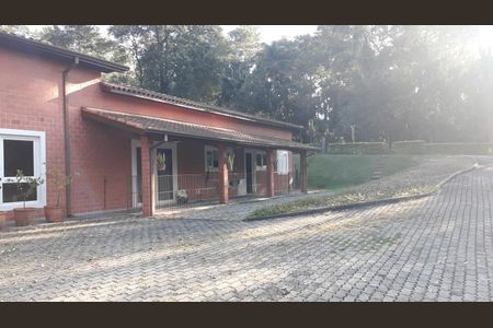 39_photo/94cfaa2b93.4dd7d17537f926b6-ATLAS-2a08e577-88d5-4b65-97ef-81676a60d8ef.jpg de casa à venda com 5 quartos, 650m² em Condomínio Meu Recanto, Embu das Artes