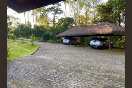 35_photo/94cfaa2b93.4dd7d17537f926b6-ATLAS-de65b806-8608-4e4f-bc5b-2632ff41f069.jpg de casa à venda com 5 quartos, 650m² em Condomínio Meu Recanto, Embu das Artes