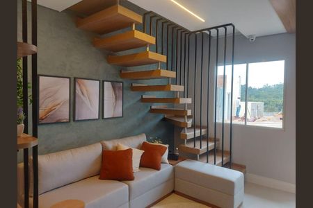 10_photo/94cfaa3da9.b1ff8ee6d12cfd64-ATLAS-929f3e75-6723-4645-b1bd-1ac21bcd7eb2.jpg de casa à venda com 2 quartos, 48m² em Parque Dom Henrique, Cotia