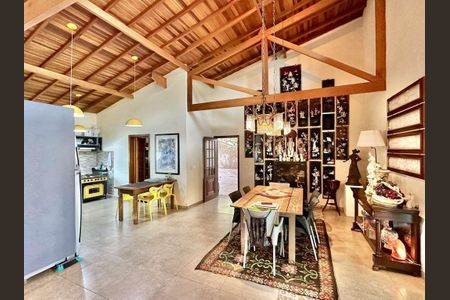 5_photo/94cfaa42a3.ceff8192393c33de-ATLAS-3b86a482-b908-4e04-8ea1-93bcd878f400.jpg de casa de condomínio à venda com 4 quartos, 355m² em Paisagem Renoir, Cotia