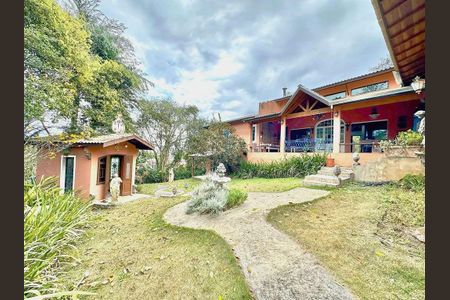 11_photo/94cfaa42a3.ceff8192393c33de-ATLAS-b4d24899-b497-4d0a-b66f-aace4c01e9b5.jpg de casa de condomínio à venda com 4 quartos, 355m² em Paisagem Renoir, Cotia