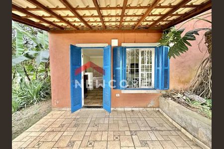 33_photo/94cfaa42c1.70d34e1d457a0501-ATLAS-dd1db6c0-bae3-4ec2-98d3-4c6779bde95a.jpg de casa à venda com 4 quartos, 354m² em Rio Cotia, Cotia