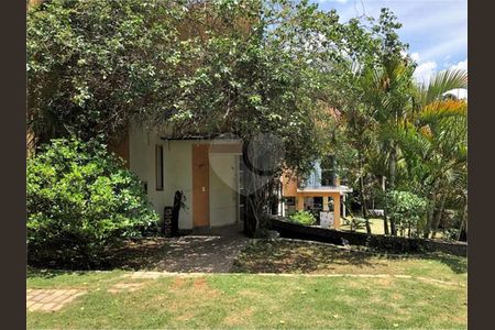 7_photo/94cfaa4351.e1489b31bea9b081-ATLAS-49c1e17c-e79c-48fd-b8eb-57f961d57a1b.jpg de casa à venda com 4 quartos, 431m² em Paisagem Renoir, Cotia