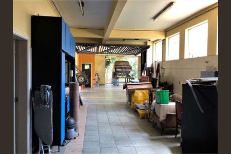 9_photo/94cfaa4351.e1489b31bea9b081-ATLAS-4c1b16df-ae6d-4ea2-adf7-53f318fe1b8c.jpg de casa à venda com 4 quartos, 431m² em Paisagem Renoir, Cotia