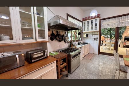 15_photo/94cfaa44ff.72c99cad9401b729-ATLAS-08deef31-03eb-45e6-8d2b-9fe18269e007.jpg de casa à venda com 3 quartos, 600m² em Jardim Ipes, Cotia