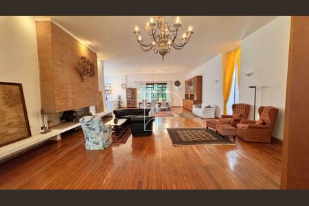 2_photo/94cfaa44ff.72c99cad9401b729-ATLAS-0d4c1776-259f-4477-99c5-fd8ef07941d7.jpg de casa à venda com 3 quartos, 600m² em Jardim Ipes, Cotia
