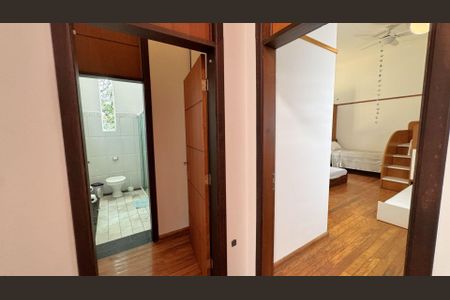 24_photo/94cfaa44ff.72c99cad9401b729-ATLAS-615bace2-975b-4ed0-bf1d-48e5adf5c9b6.jpg de casa à venda com 3 quartos, 600m² em Jardim Ipes, Cotia