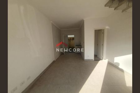 5_photo/94cfaa459d.bf9ec29034c3b782-ATLAS-1884f3df-a08e-4fb9-930a-5584a5b934a1.jpg de casa à venda com 2 quartos, 70m² em Rio Cotia, Cotia