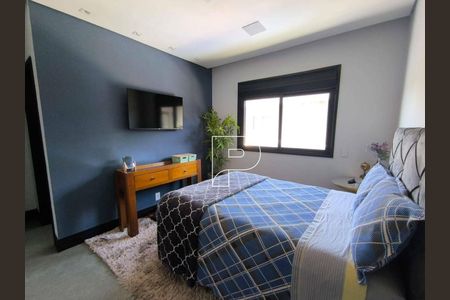 30_photo/94cfaa55d3.8a706a3c1c8a5b40-ATLAS-8b2282d0-c523-4e7b-a011-cb8bf8167b3a.jpg de casa à venda com 4 quartos, 410m² em Mundo Real, Embu das Artes