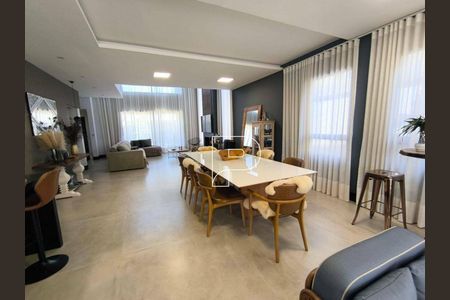 13_photo/94cfaa55d3.8a706a3c1c8a5b40-ATLAS-cf2eb1da-d9c7-42d8-8e37-e9a86d31fb6b.jpg de casa à venda com 4 quartos, 410m² em Mundo Real, Embu das Artes