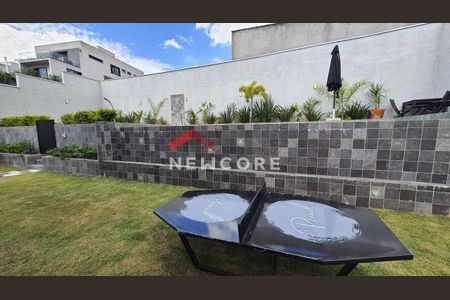 46_photo/94cfaa569f.821bca6a381fcd78-ATLAS-1483bbbd-e221-48e0-bd53-c25b2c5f5bb1.jpg de casa de condomínio à venda com 4 quartos, 390m² em Mundo Real, Embu das Artes