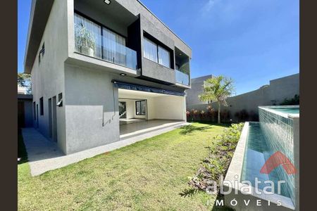 31_photo/94cfaa56c7.6ba4ef9df26df2e3-ATLAS-ce48820a-4858-4ac2-8eef-ea0f3aaaf166.jpg de casa de condomínio à venda com 4 quartos, 394m² em Mundo Real, Embu das Artes