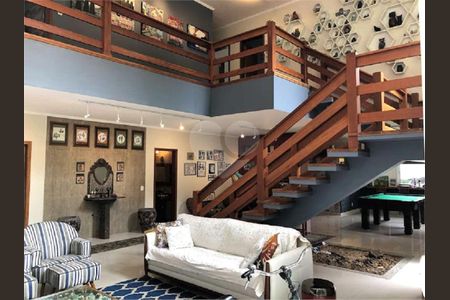 12_photo/94cfaa577b.437e93a170927d21-ATLAS-84b5f1fa-8927-44da-8c0f-e971f930827c.jpg de casa de condomínio à venda com 4 quartos, 585m² em Rio Cotia, Embu das Artes