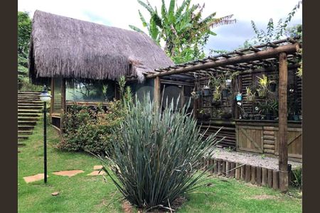 11_photo/94cfaa577b.437e93a170927d21-ATLAS-cb4c319d-d6cd-4e0b-b105-c9b72f06f2b1.jpg de casa de condomínio à venda com 4 quartos, 585m² em Rio Cotia, Embu das Artes