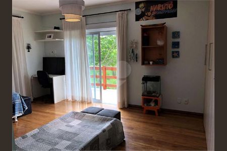 4_photo/94cfaa577b.437e93a170927d21-ATLAS-fcd34099-4d13-4e1e-b8cd-8d9b34edd554.jpg de casa de condomínio à venda com 4 quartos, 585m² em Rio Cotia, Embu das Artes