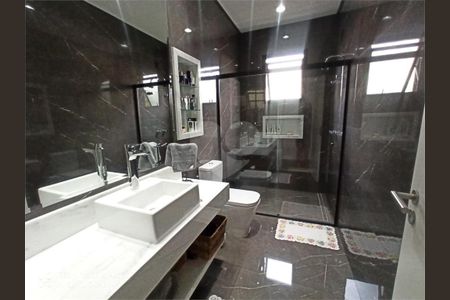 4_photo/94cfaa585b.f468b0c7bf094498-ATLAS-12dfbdb6-e27a-4e39-a223-0ff142fba194.jpg de casa à venda com 4 quartos, 304m² em Rio Cotia, Cotia