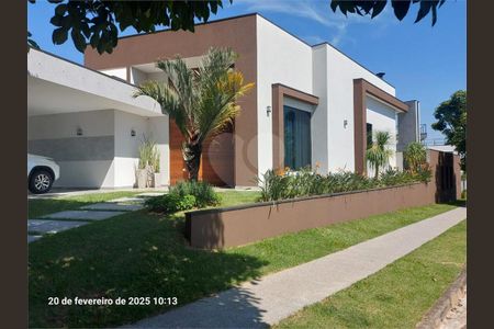 10_photo/94cfaa585b.f468b0c7bf094498-ATLAS-2c5e7c08-b192-4c5f-8e94-948c4562164b.jpg de casa à venda com 4 quartos, 304m² em Rio Cotia, Cotia