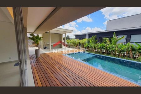 13_photo/94cfaa588b.8a734c1c2a3b006e-ATLAS-4753d9d6-a15d-4733-aff2-3025f7fe4a37.jpg de casa de condomínio à venda com 4 quartos, 347m² em Rio Cotia, Cotia