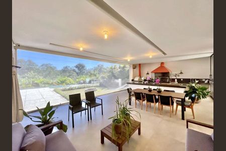 36_photo/94cfaa58b1.786c4abf0a136510-ATLAS-cfb10e59-111b-4209-bd89-25ccdab19bca.jpg de casa à venda com 5 quartos, 350m² em Rio Cotia, Cotia