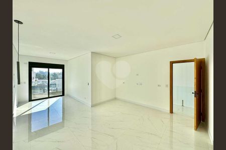 24_photo/94cfaa58e5.b9b7162baa560680-ATLAS-9dd05cdb-b291-46b9-96c2-ad53a858c537.jpg de casa de condomínio à venda com 3 quartos, 374m² em Rio Cotia, Cotia